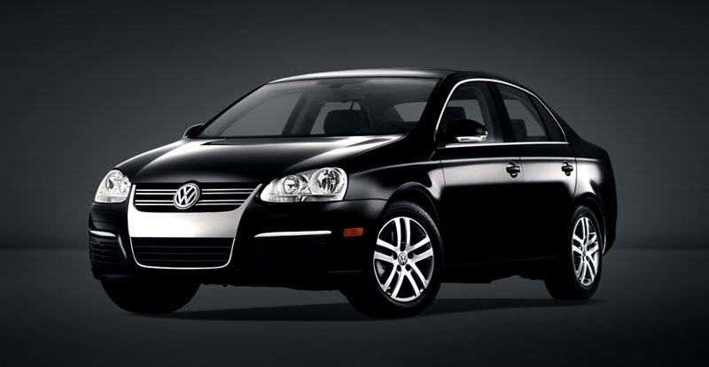 Volkswagen Jetta (Tie) чуть ли не единственный автомобиль с дизельным двигателем в нашем рейтинге.