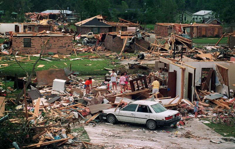 26 августа 1992 торнадо, порожденный Ураганом Эндрю, разрушил этот дом. 