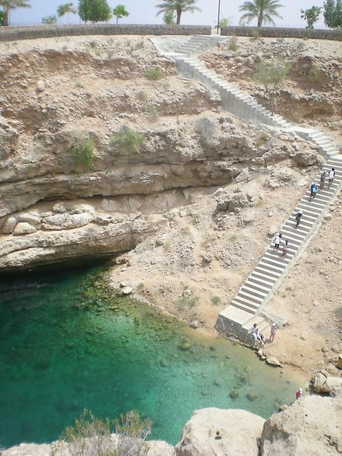 Колодец Бима (Bimah Sink-Hole), Оман 
