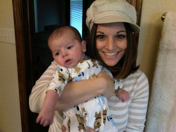 Алисия Ричман со своим сыном Дрейком (фото: prweb.com)