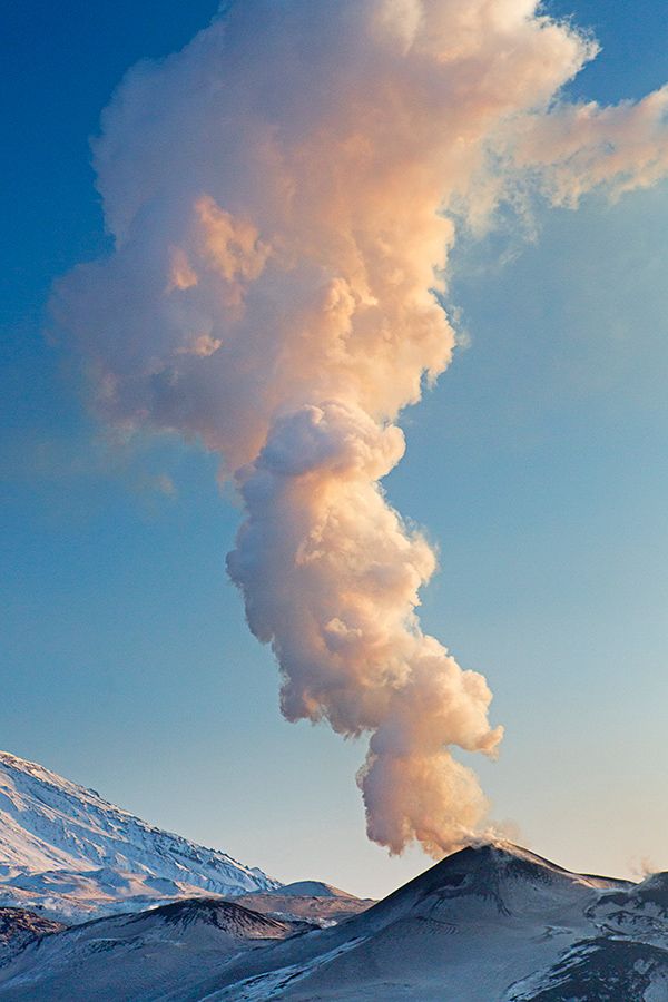 Трещинное извержение Толбачика, Камчатка