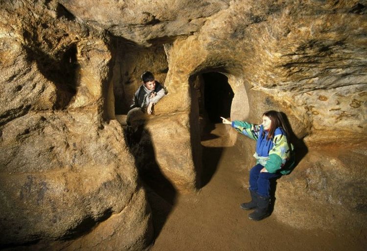 Под Европой есть сотни подземных туннелей, происхождение которых остаётся тайной