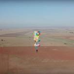 Полет над африкой на сотне воздушных шаров