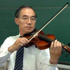 Изобретатель паучьих струн для скрипки