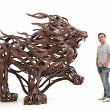 Скульптуры животных из металла скульптора сен хун кан
