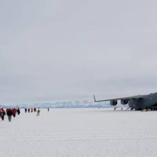 Под антарктидой обнаружили огромный резервуар грунтовых вод