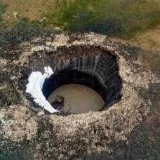Откуда на ямале так много взрывающихся кратеров?