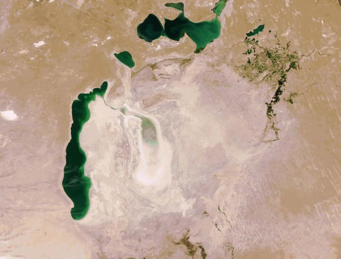 Аральское море в 2006 году