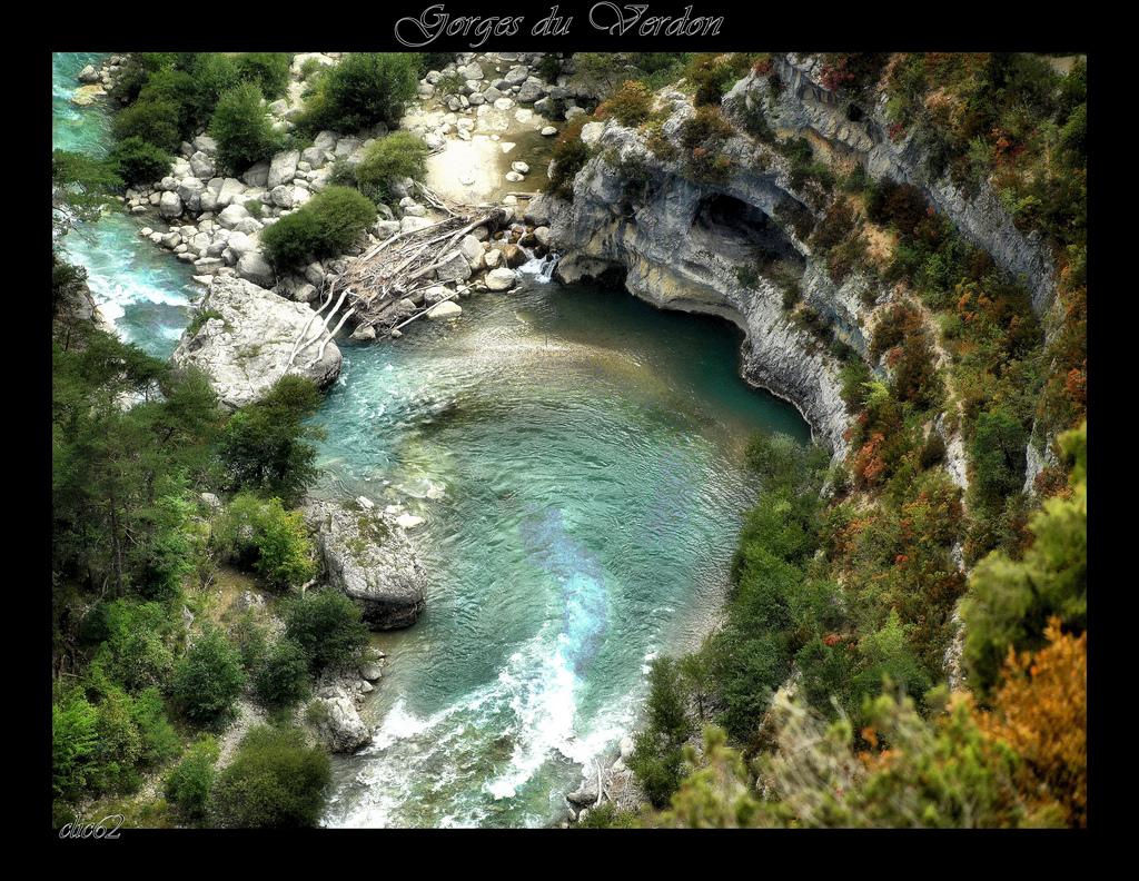 Вердонское ущелье (Verdon Gorge) поразительная расселина