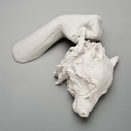 Человек и природа в фарфоровых скульптурах Кейт Макдоуэлл