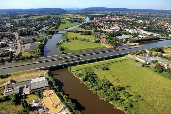 Магдебургский  водный мост в Германии