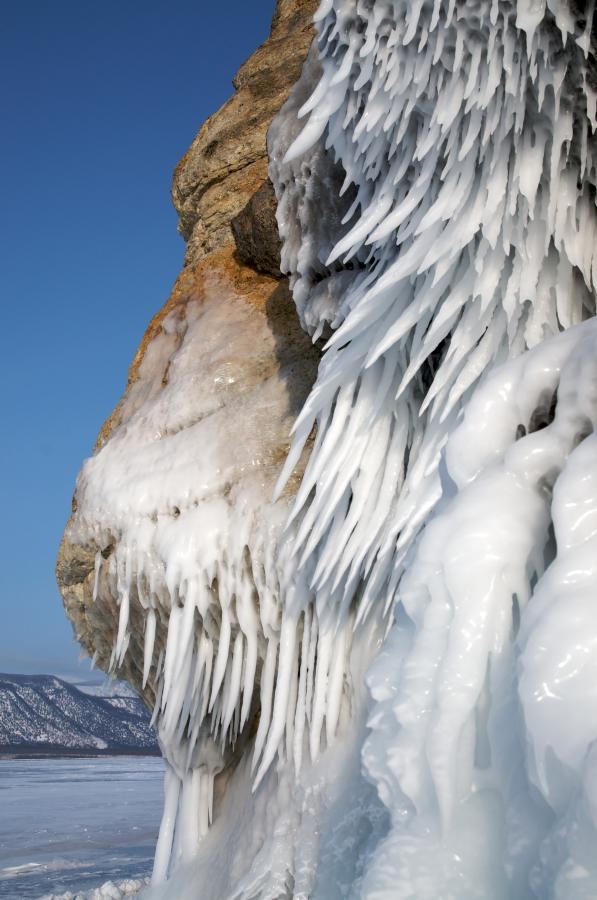 Байкал. Вода, лёд, водопады