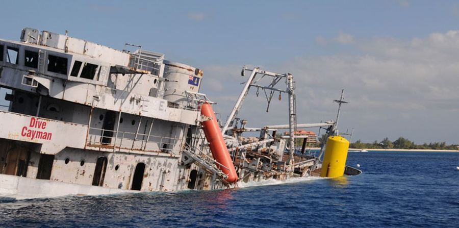  Затопленный корабль создаст подводный риф