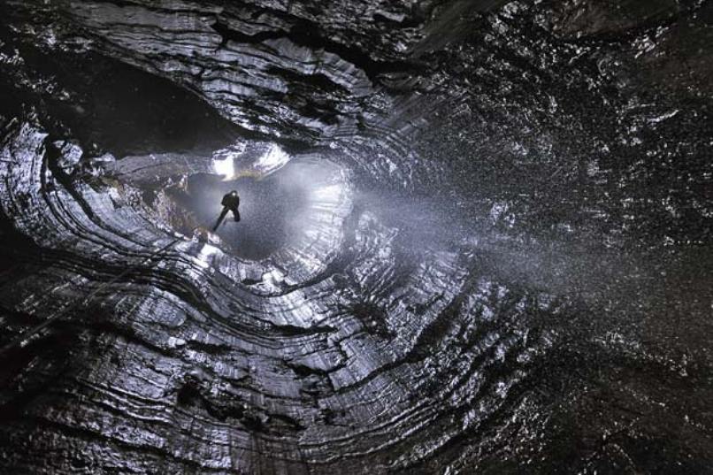 Спелеологи обнаружили неисследованные пещеры под северной Англией