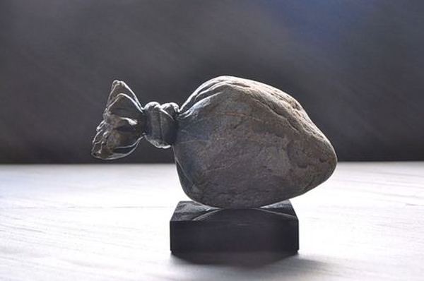 Тайная жизнь камней скульптора Хиротоши Ито