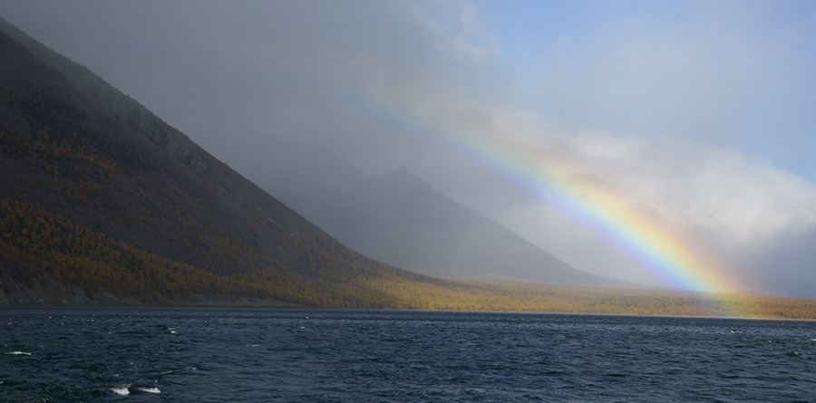 Ольхон — самый крупный остров озера Байкал