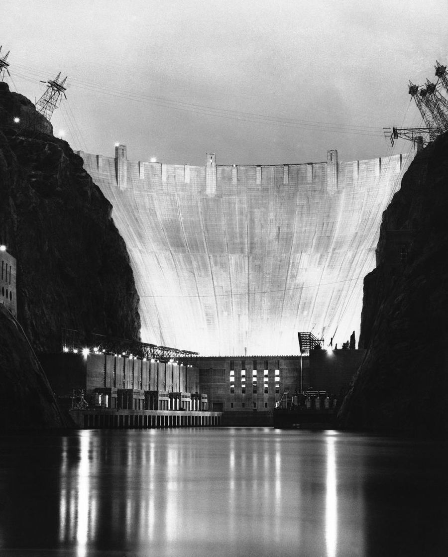 Уникальная плотина Гувера, или дамба Гувера (Hoover Dam)
