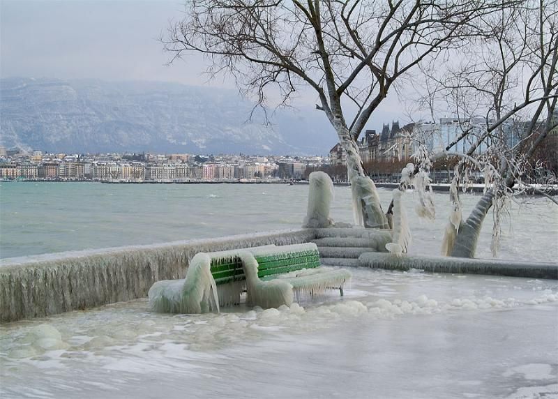 Ледяной шторм над Женевой, Швейцария 