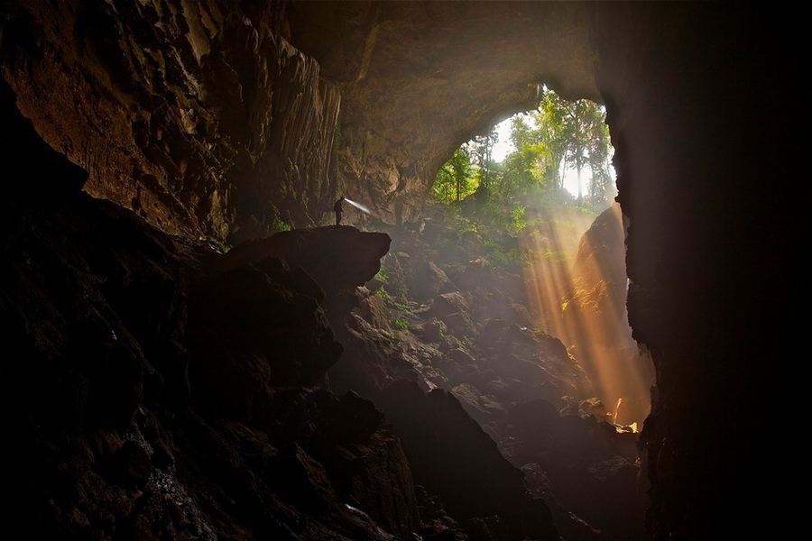 Удивительные пещеры Таиланда