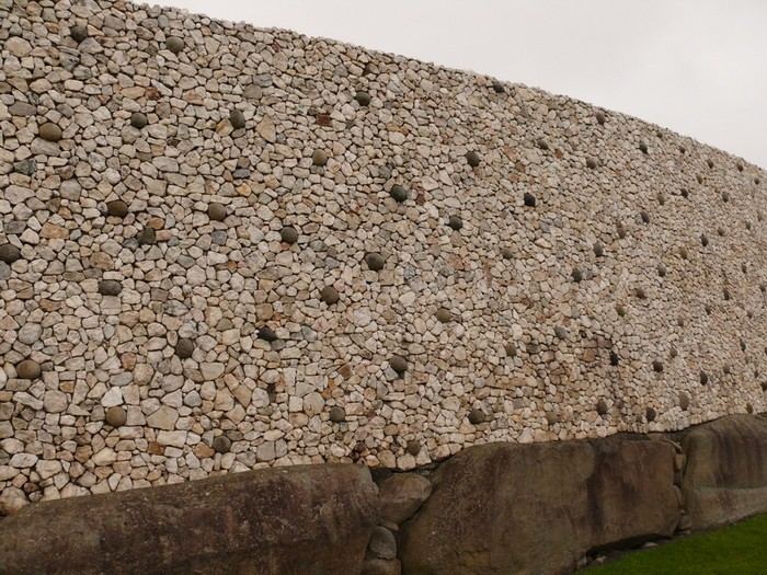 Ньюгрейндж, или Ши-ан-Вру - загадочное культовое сооружение в Ирландии