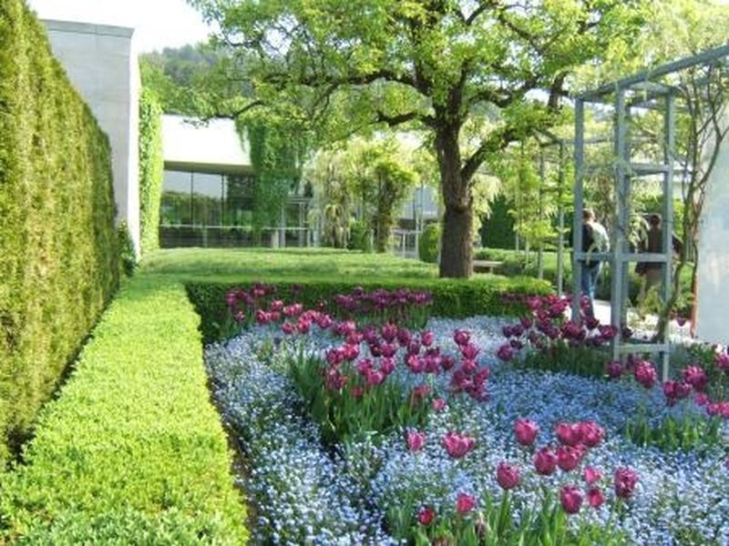 Сады в поместье Клода Моне в Живерни
