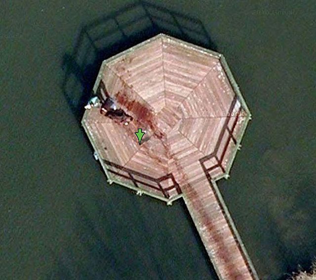 Фотографии из сервиса Google Earth вызвало целое расследование!