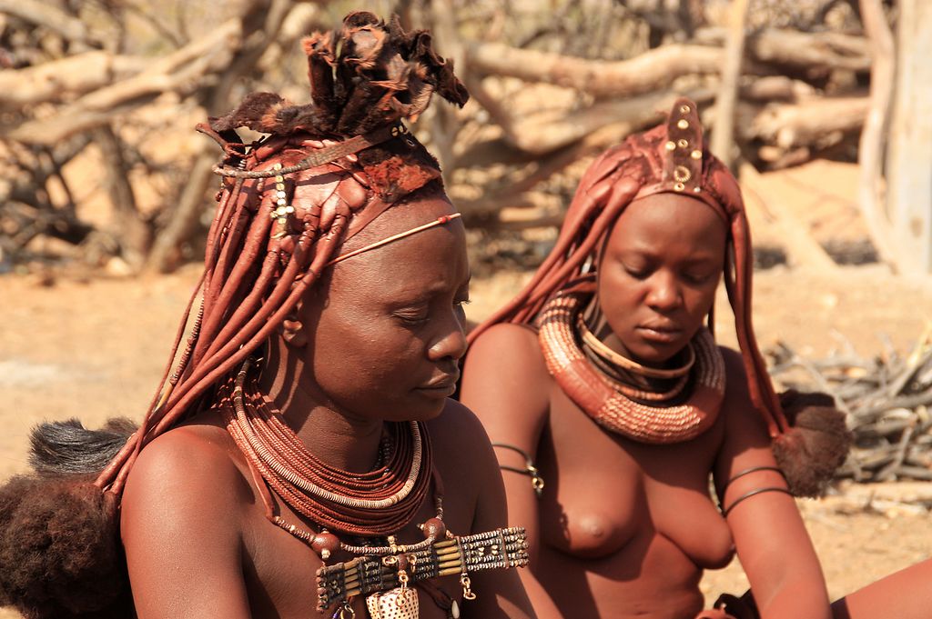 Женщины-жирафы, или красота по-африкански