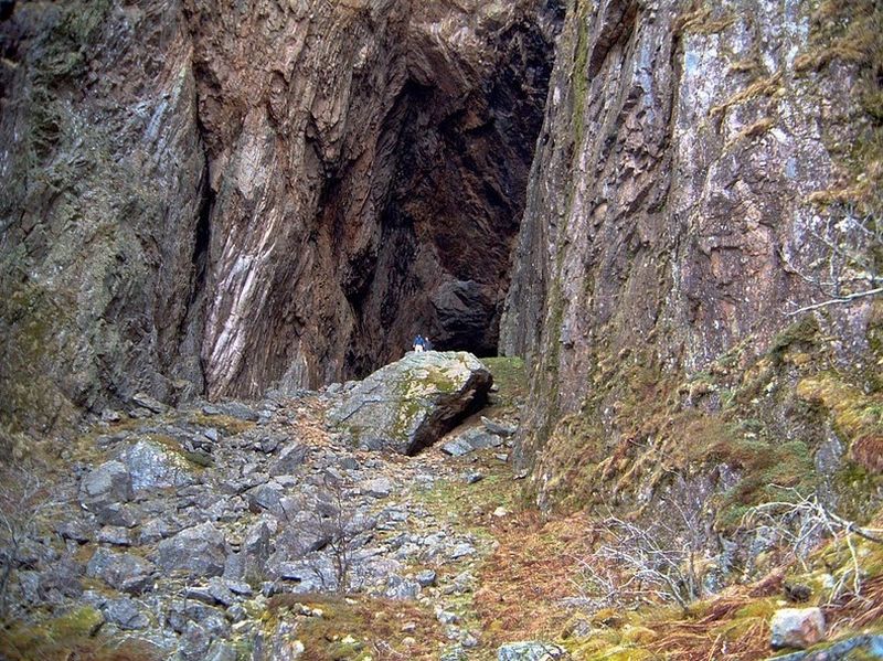 Torghatten - необычная гора с отверстием