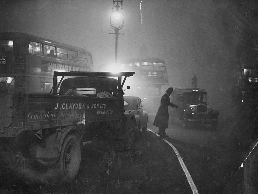 Туман и экологическая катастрофа в Лондоне. ФОТО