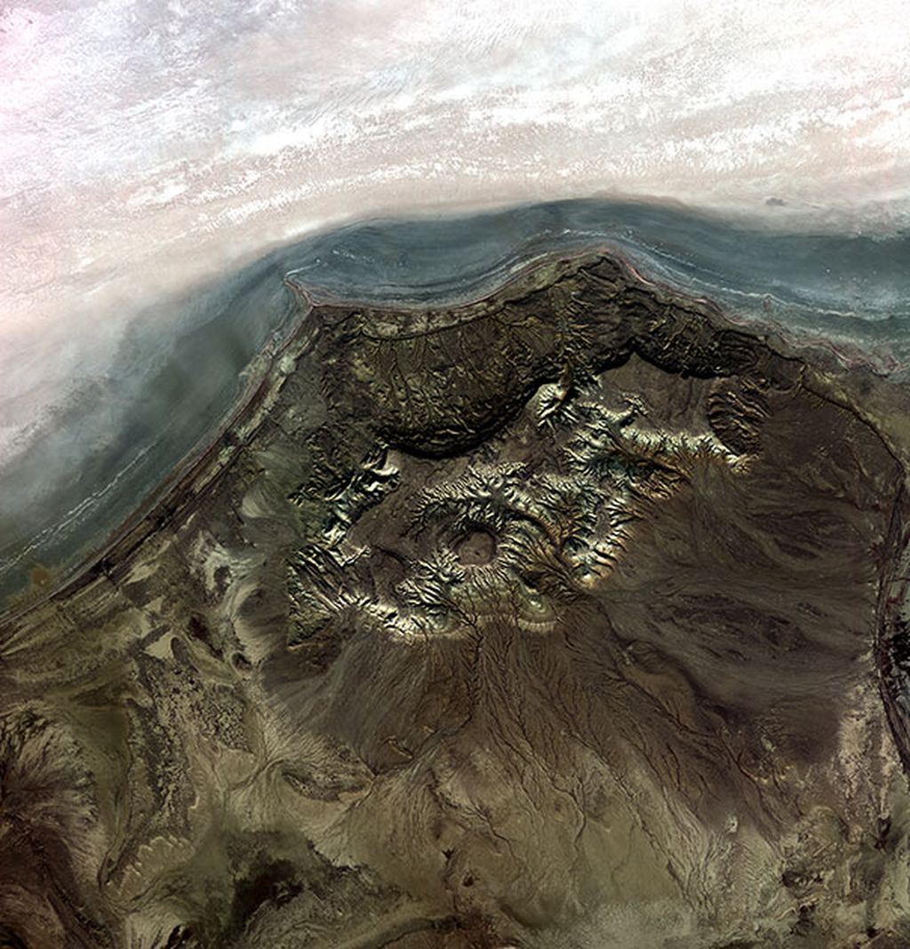 Лучшие спутниковые снимки Земли по версии ЕКА