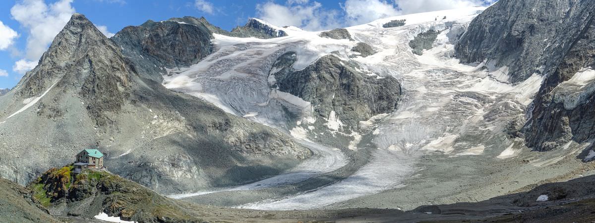 Средняя морена отступающего альпийского ледника: ледник Шейлон, Вале, Альпы, Швейцария