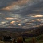 Метеорологический феномен - облака Undulatus asperatus