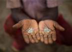 Как добывают алмазы на заброшенном руднике в бразилии