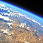 Запущенный в стратосферу шар снял видео на высоте 30 километров