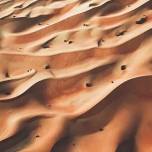Движение песка в пустыне подчиняется математической закономерности