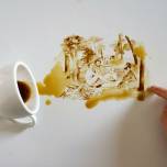 Художница создает необычные картины с использованием кофе