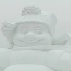 В китае построили 34-метрового снеговика