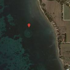 Пользователи google map обнаружили у берегов греции необычный объект