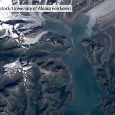 47 лет таяния ледника на аляске за 14 секунд