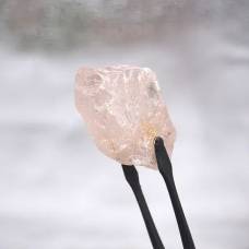 В анголе найден розовый алмаз весом 170 карат