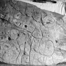 4000-Летняя плита с необычной гравировкой – «карта сокровищ» для археологов
