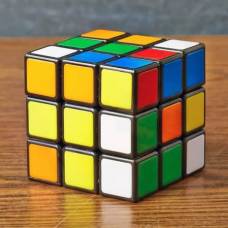 Робот установил новый мировой рекорд, собрав кубик рубика